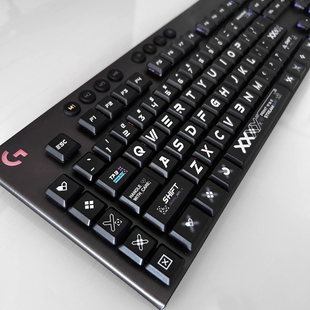 Gaming Keyboard Non Mechanical - Compatible avec les touches PBT Logitech